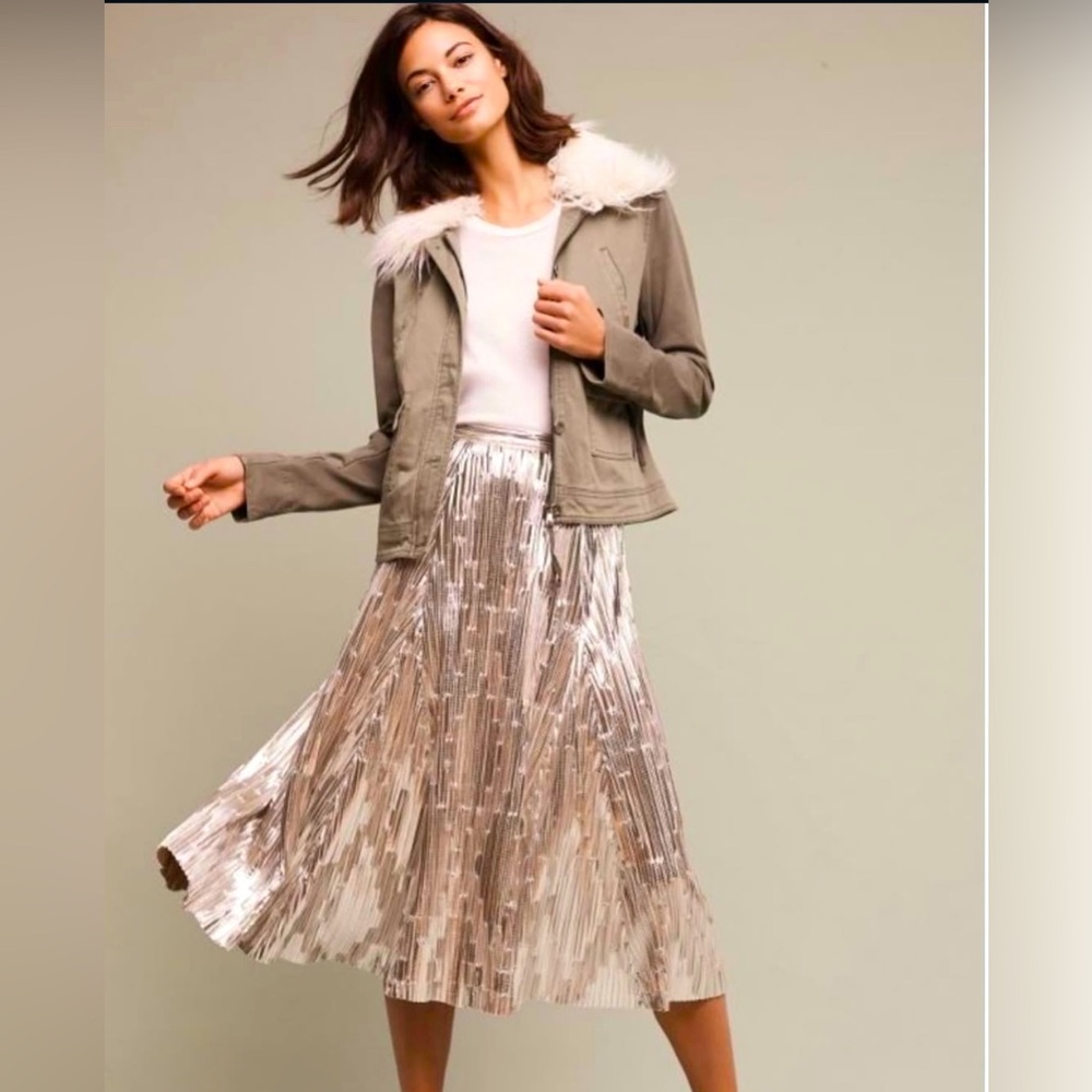 Metallic Silver Pleated Skirt